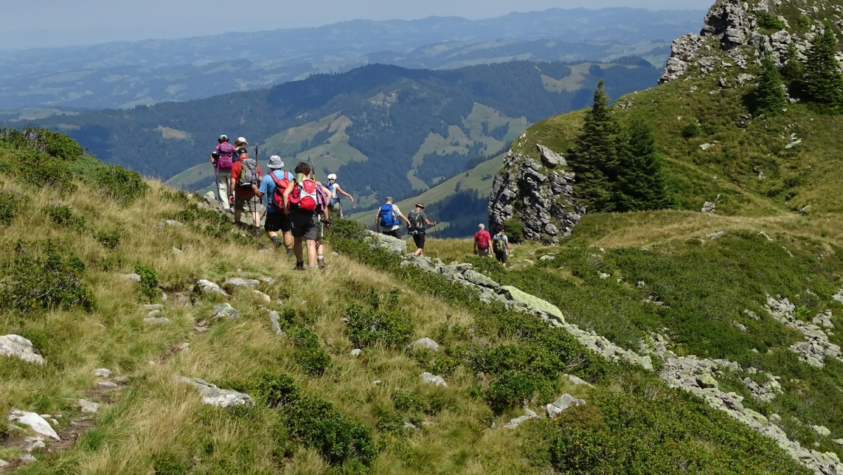 gute Gemeinschaft beim Wandern