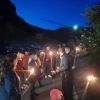 Nachtwanderung mit Fackeln